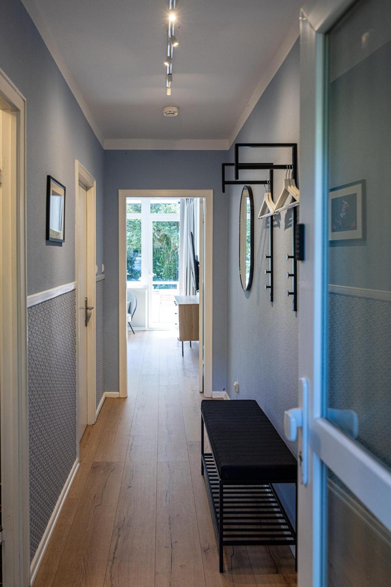 Have-A-Nice-Stay - Nahe Bahnhof Ahrensburg - 20 Minuten Nach Hamburg - Trotzdem Ruhig Gelegen - 6 Minuten Zu Fuss Ins Zentrum Ahrensburg - Modern Eingerichtet מראה חיצוני תמונה